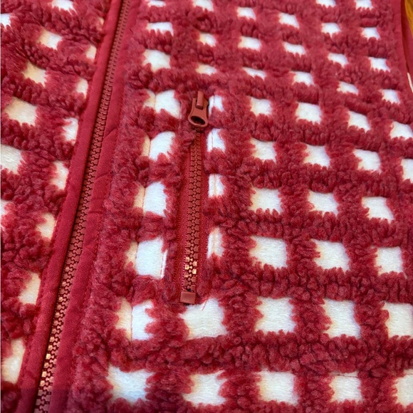 Midnight Lunch Montana Vest - Picture 4 of 7